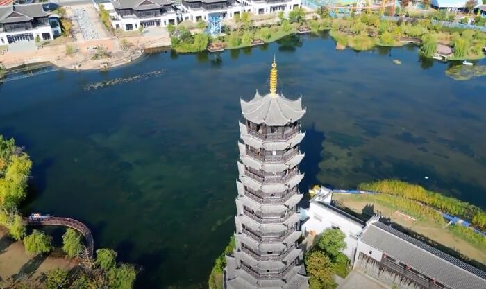 ＜芜湖三日＞芜湖美食航母-海鲜烧烤小火锅-扶墙美食-桑拿水疗体验-棋牌-KTV.高品质的享受＞